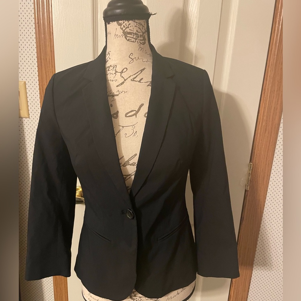 The Limited NWT business button jackets. Size XS